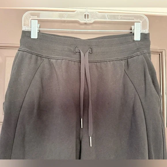 Lululemon Tall Scuba Mid Rise Pants Tall Small S Black Sweats Wide Leg - Picture 3 of 8